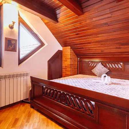 Ole Apartment - Luxury Residence Timisoara *