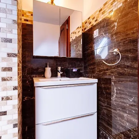 شقة Ole Apartment - Luxury Residence Timisoara *